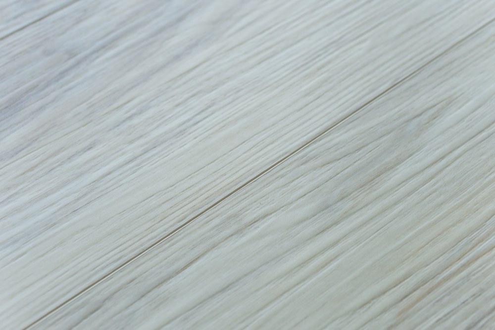 Замковая ПВХ плитка "Art Tile" Клён Жемчужный (1220*152*5 мм) — купить в Благовещенске