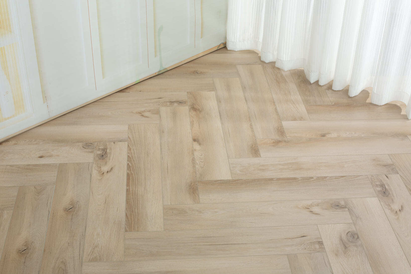 Плитка SPC "OneFloor" 3009 А,В  ЁЛКА (640*128*4 мм) — купить в Благовещенске