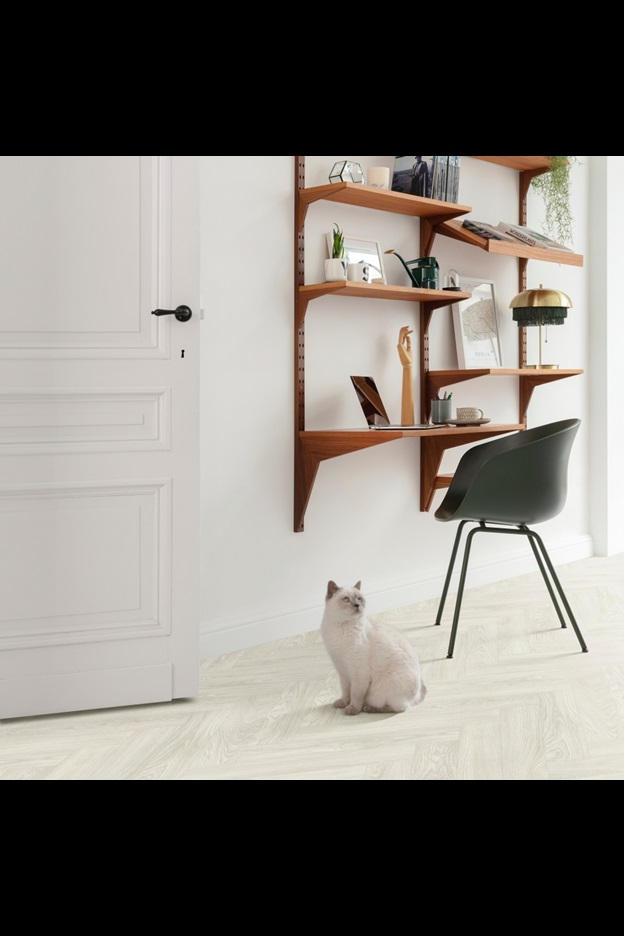 Замковая ПВХ плитка Laurel Oak 51104 (630*126*6 мм) — купить в Благовещенске