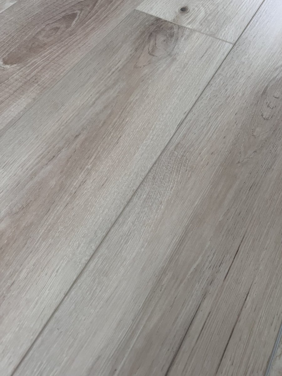 SPC ламинат "OneFloor" ЕСО 5021 (4V фаска) (1220*184*4 мм) — купить в Благовещенске