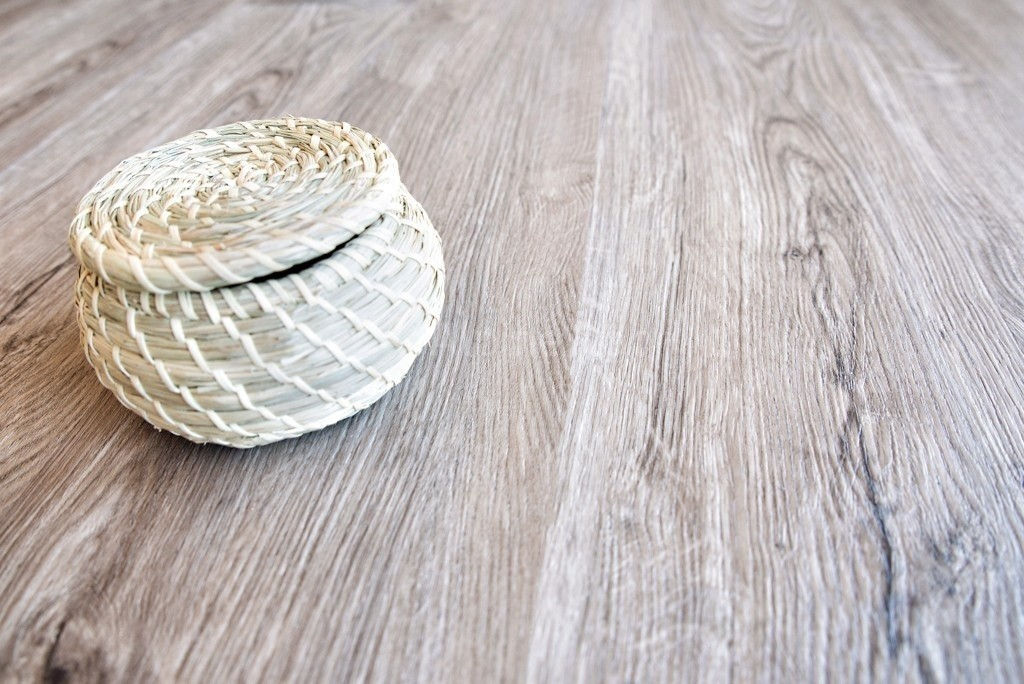 Замковая ПВХ плитка Секвойя Коньячная  (1219*184*3,2мм) — купить в Благовещенске