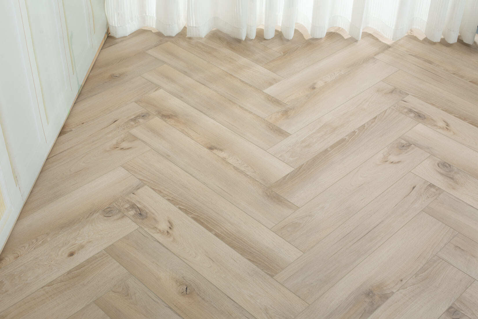 Плитка SPC "OneFloor" 3009 А,В  ЁЛКА (640*128*4 мм) — купить в Благовещенске