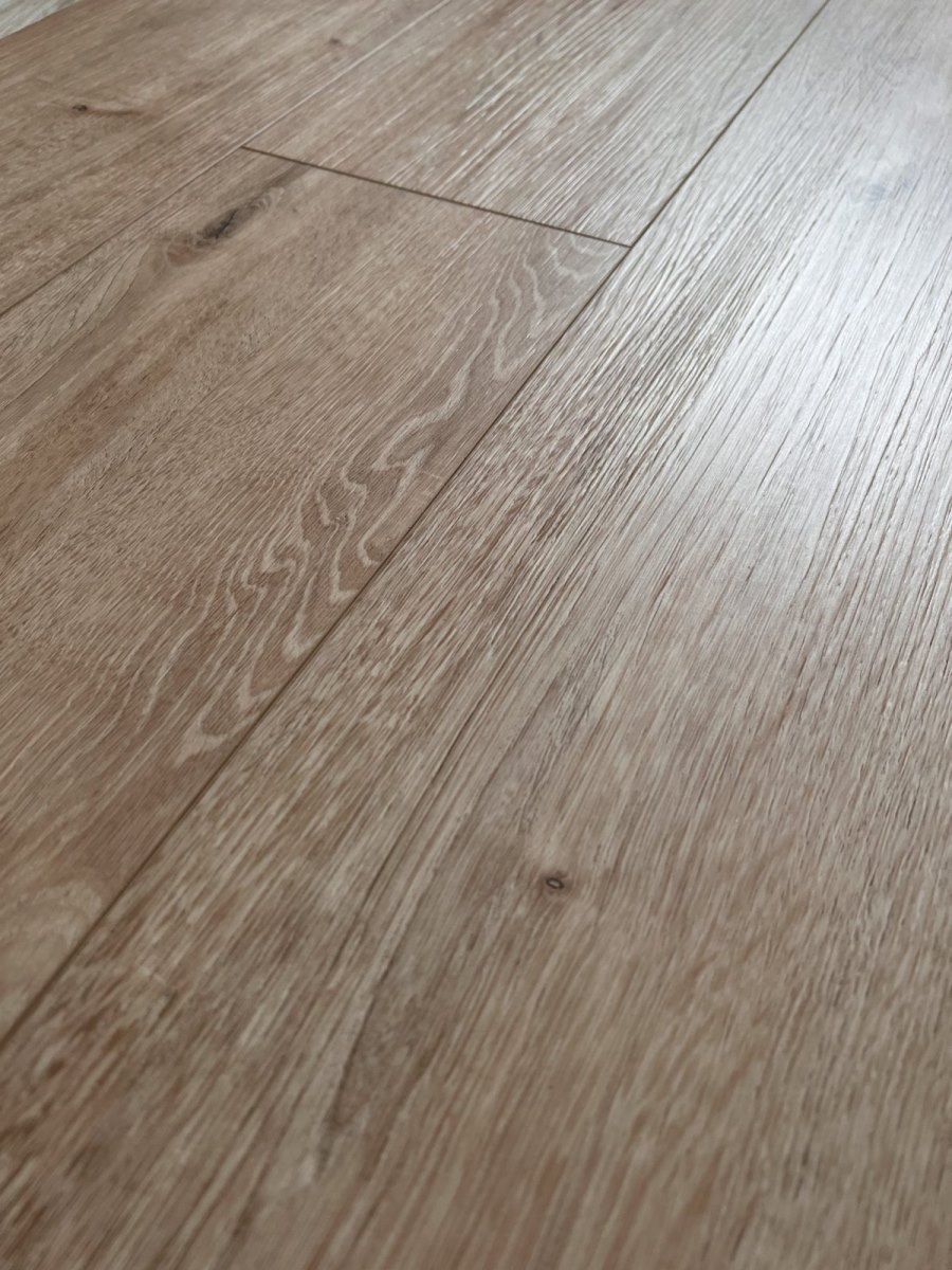 SPC ламинат "OneFloor" ЕСО 5062 (4V фаска) (1220*184*4 мм) — купить в Благовещенске