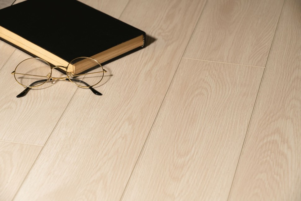 Виниловый ламинат "Bonkeel" Style Дуб Фокси (1200*125*4 мм) — купить в Благовещенске