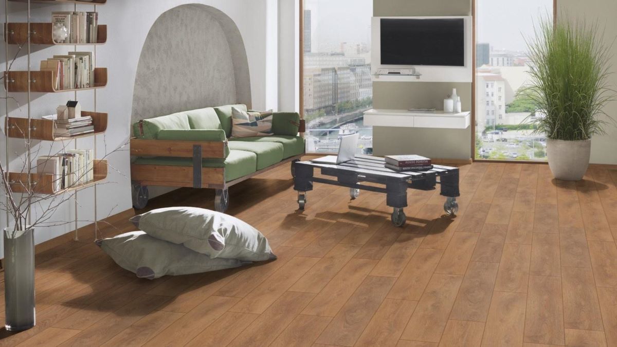 Ламинат "Kronospan" Super Natural Classic Дуб Харлех 8573 (1285*192*8 мм) — купить в Благовещенске