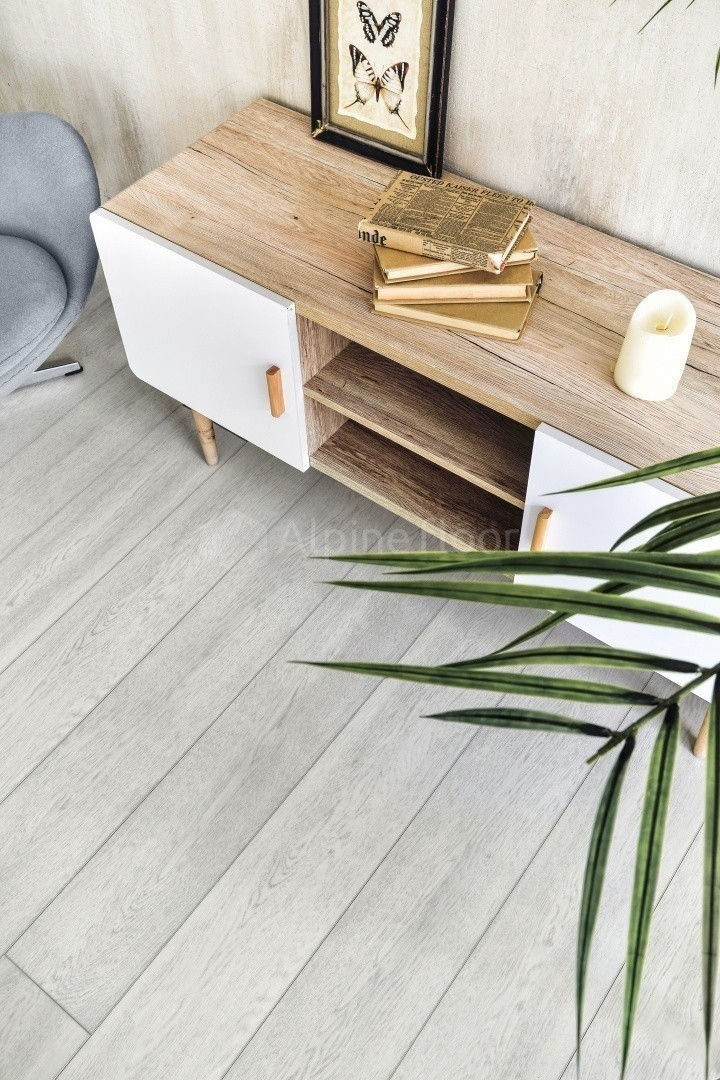 Замковая ПВХ плитка Зимний лес  (1220*183*6мм) — купить в Благовещенске