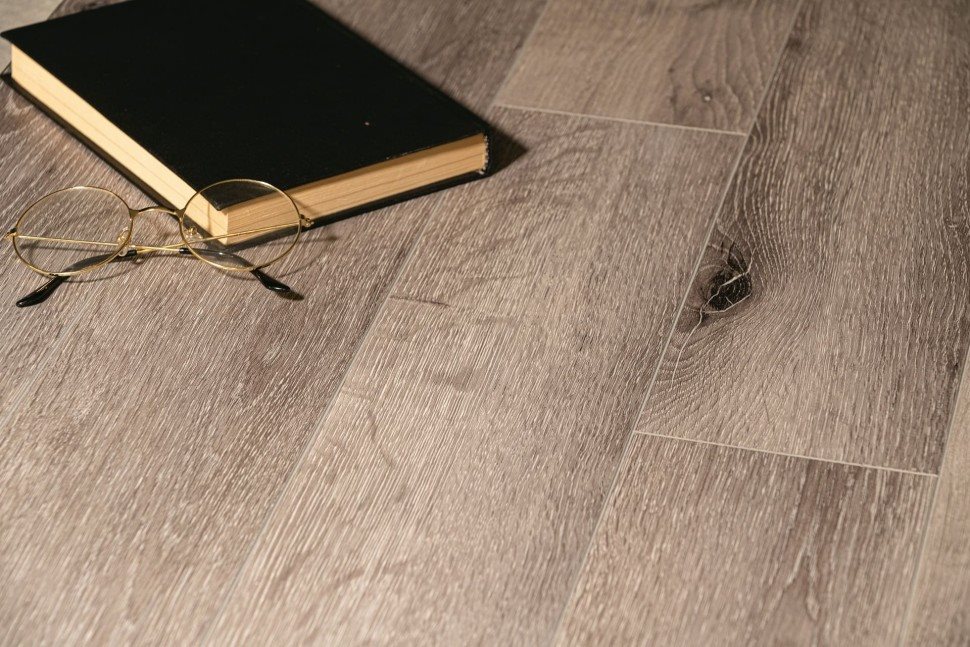 Виниловый ламинат "Bonkeel" Style Дуб Чесил (1200*125*4 мм) — купить в Благовещенске