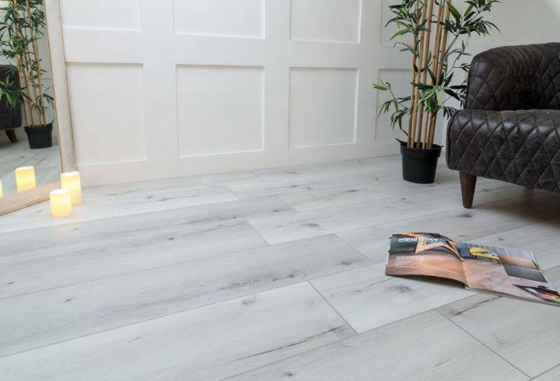 Замковая ПВХ плитка "Aquafloor" AF8006XL (1524*228*8 мм) — купить в Благовещенске