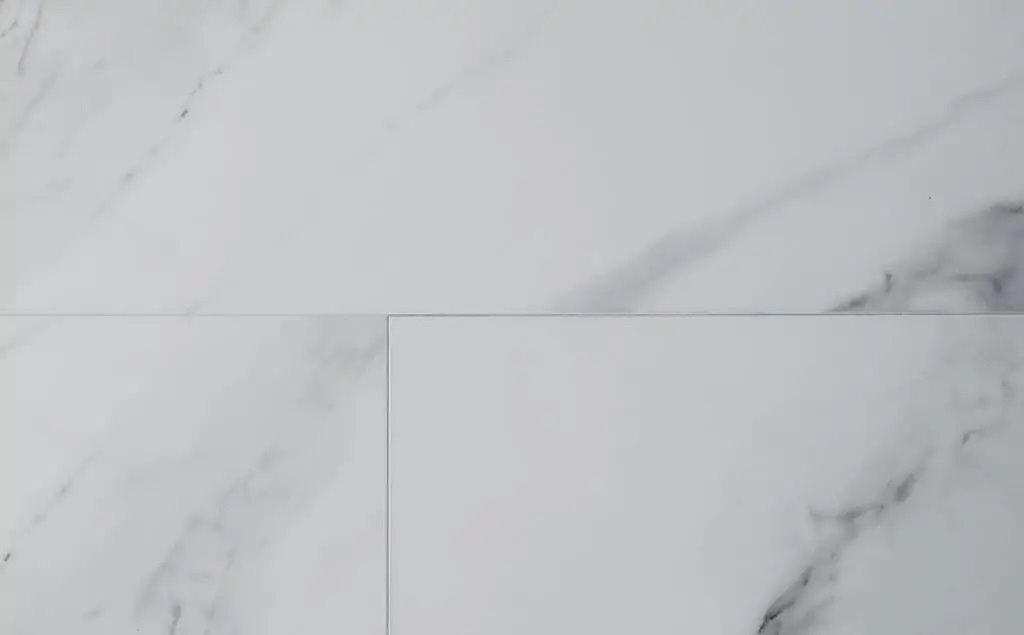 Виниловые полы "FirmFit" Tiles Мрамор Калакатта XT-4000 (600*300*5 мм) — купить в Благовещенске