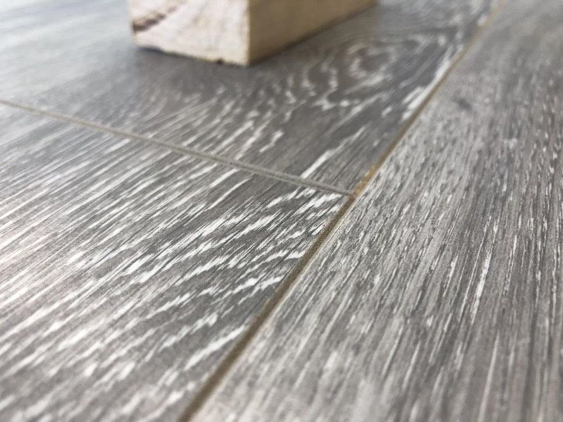 Ламинат "SunFloor" 8/32 4V Дуб Гвинея 34 (1380*193*8 мм) — купить в Благовещенске