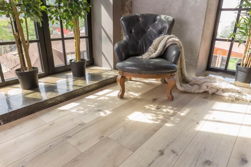 Замковая ПВХ плитка "Aquafloor" AF8004XL (1524*228*8 мм) — купить в Благовещенске