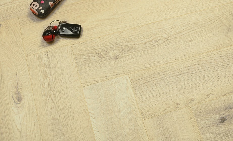 Ламинат SPC AquaMax Дуб Шамбор (640*128*4 мм) — купить в Благовещенске