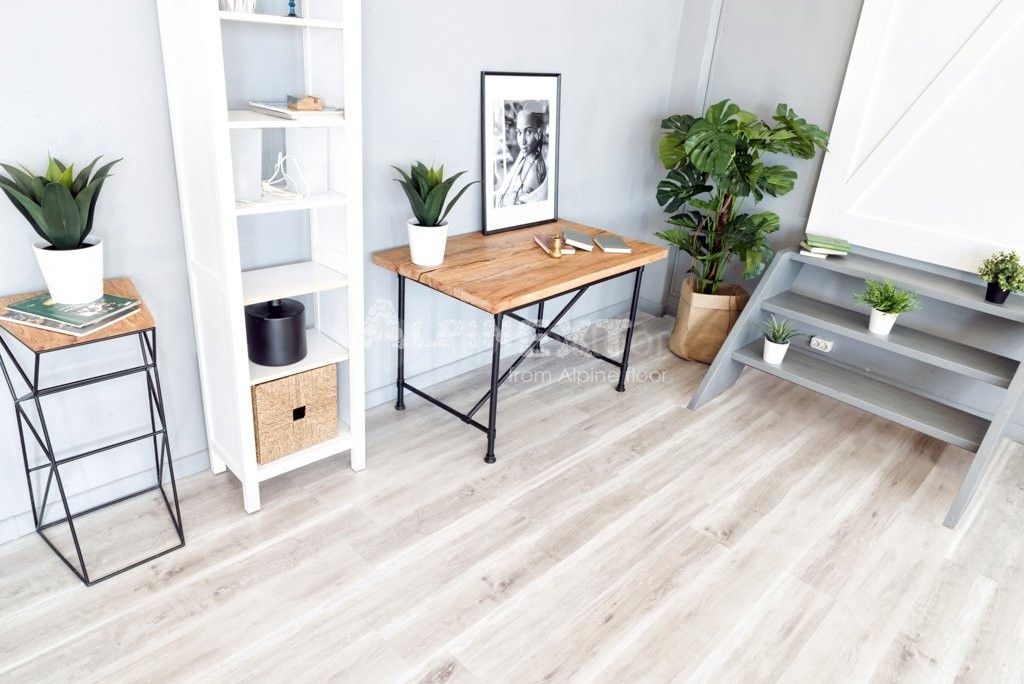 Замковая ПВХ плитка "Alpine Floor" Дуб выбеленный  (1220*183*4мм) — купить в Благовещенске