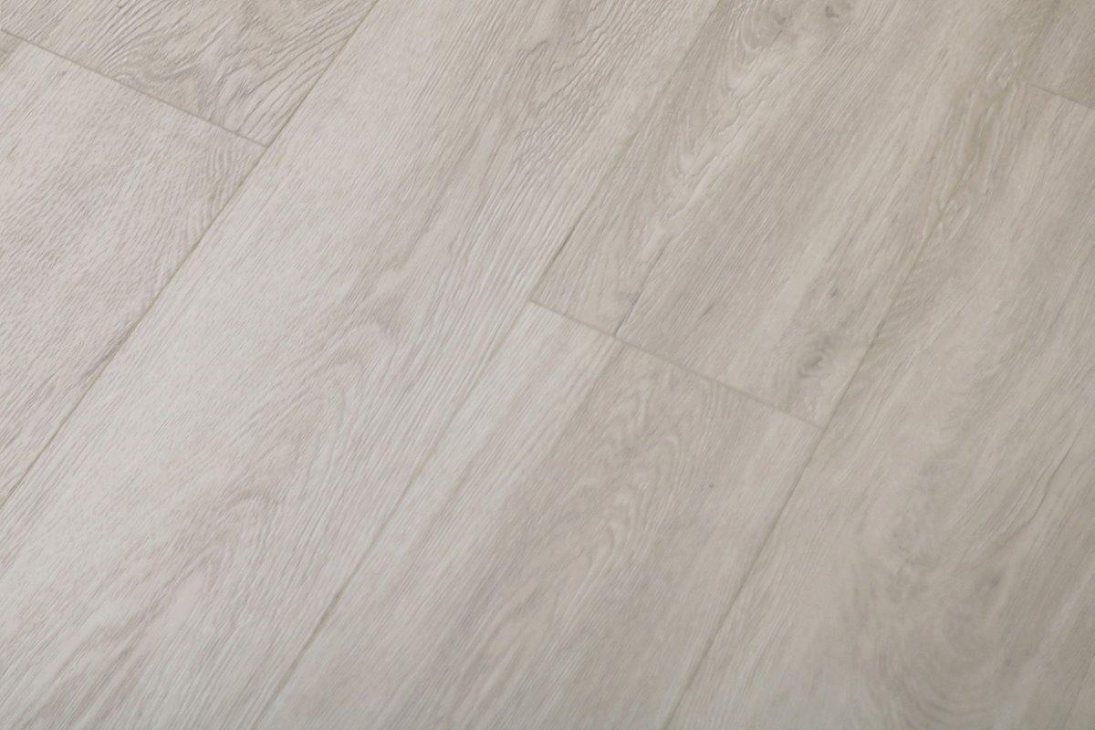 SPC ламинат "Profield" Дуб Кьявари (1220*184*4 мм) — купить в Благовещенске